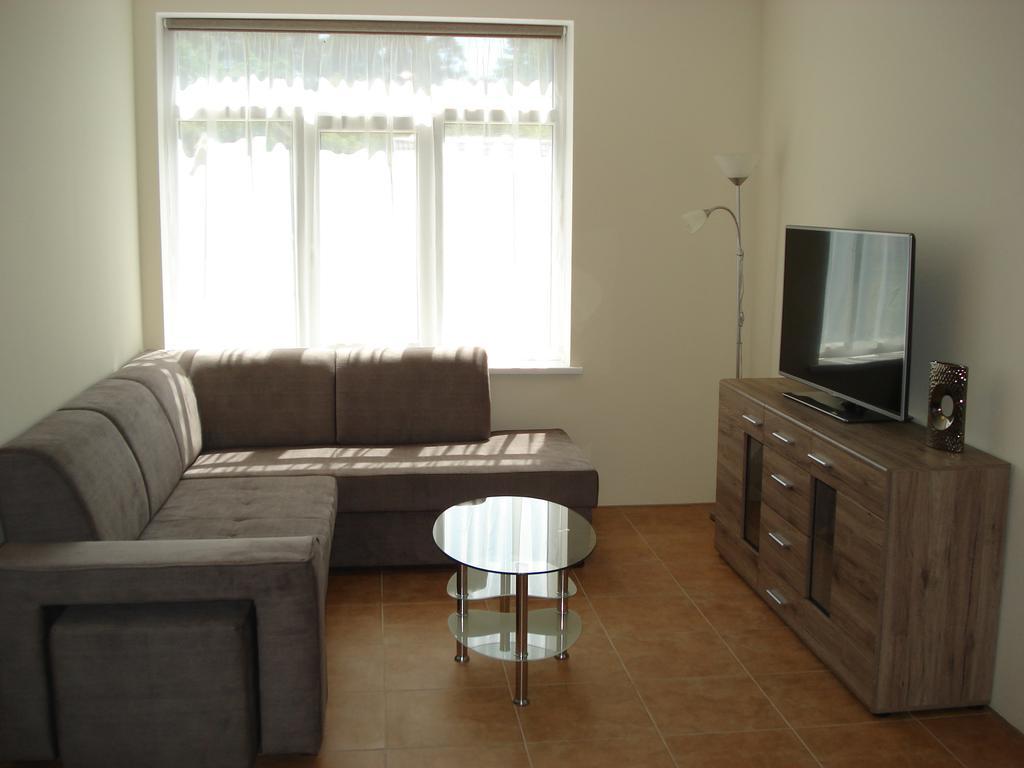 Villa Exclusive Mansion Jūrkalne Habitación foto